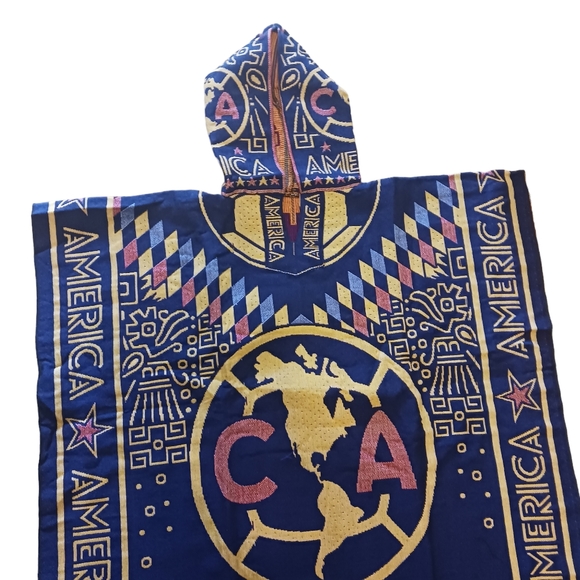 Club America Mexican Poncho - Stylish Fan Gear for Game Day | Dark Blue - Picture 2 of 6